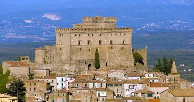 Al Castello Orsini due giorni di recitazione con il regista Sergio Urbani Al Castello Orsini due giorni di recitazione con il regista Sergio Urbani